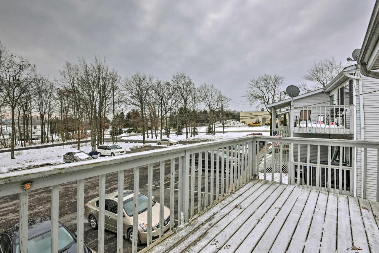 Mount Pocono Condo With Balcony, Near Mt Airy Casino Exterior foto